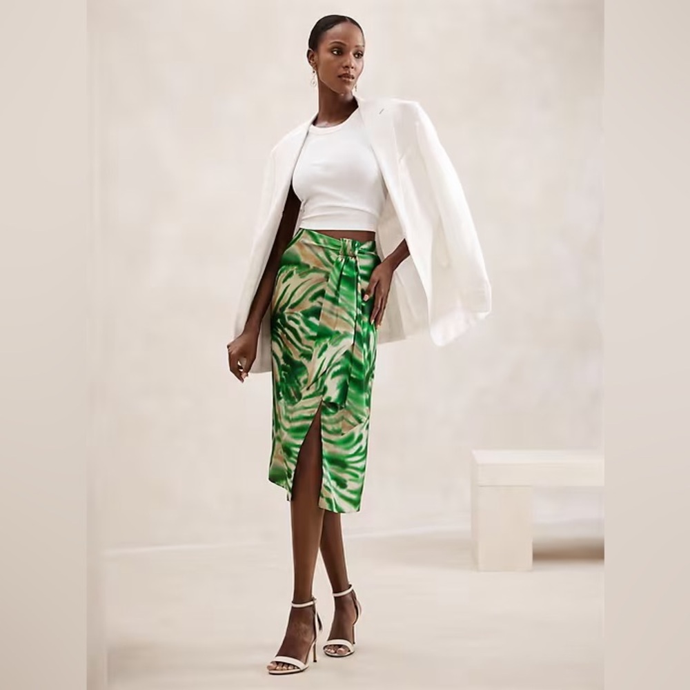 Banana Republic Silky Crepe Sarong Midi Skirt (Green, Size 10, NWT)